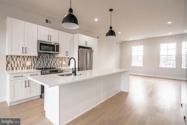 $524,999 | 4030 Marilyn Drive, Philadelphia, PA 19131