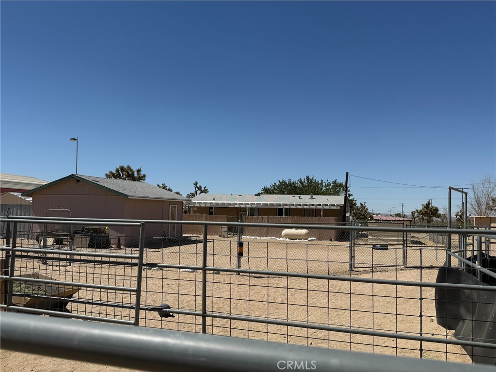 6473 Chevoit Road Phelan, CA 92371 - Photo 41 of 69