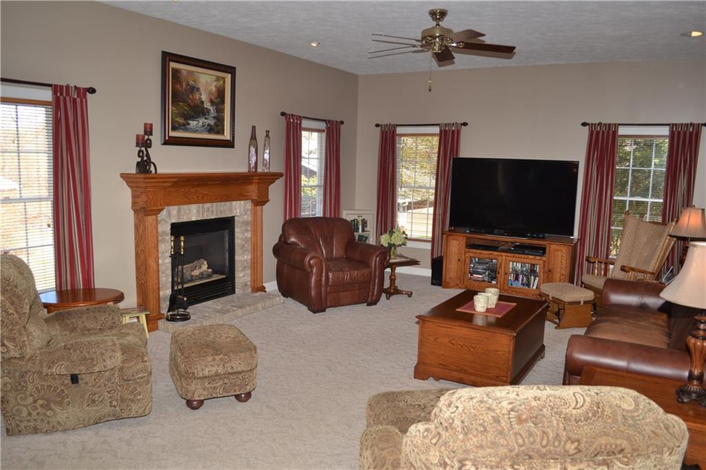 300 Blue Run Road Cheswick, PA 15024 - Photo 11 of 25 Gallery Image 11