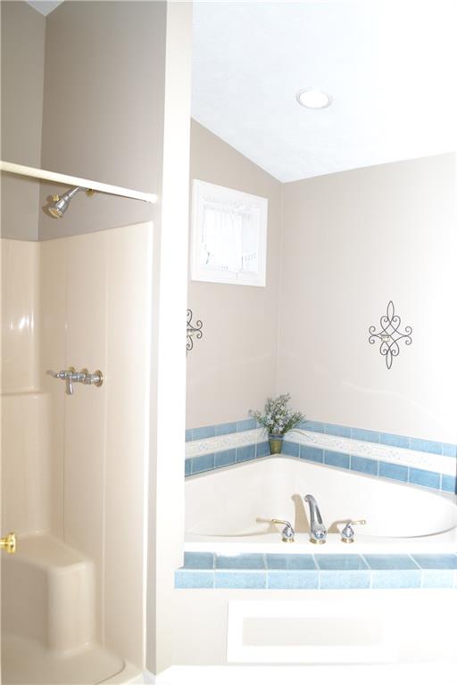 300 Blue Run Road Cheswick, PA 15024 - Photo 15 of 25 Gallery Image 15