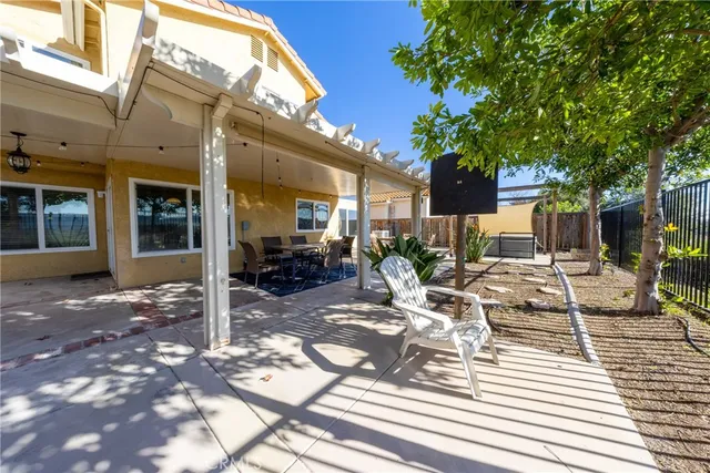 $645,000 | 39749 Almansa Court, Murrieta, CA 92562