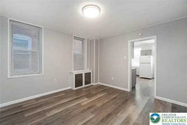 $2,250 | 421 Center Street, Jim Thorpe, PA 18229