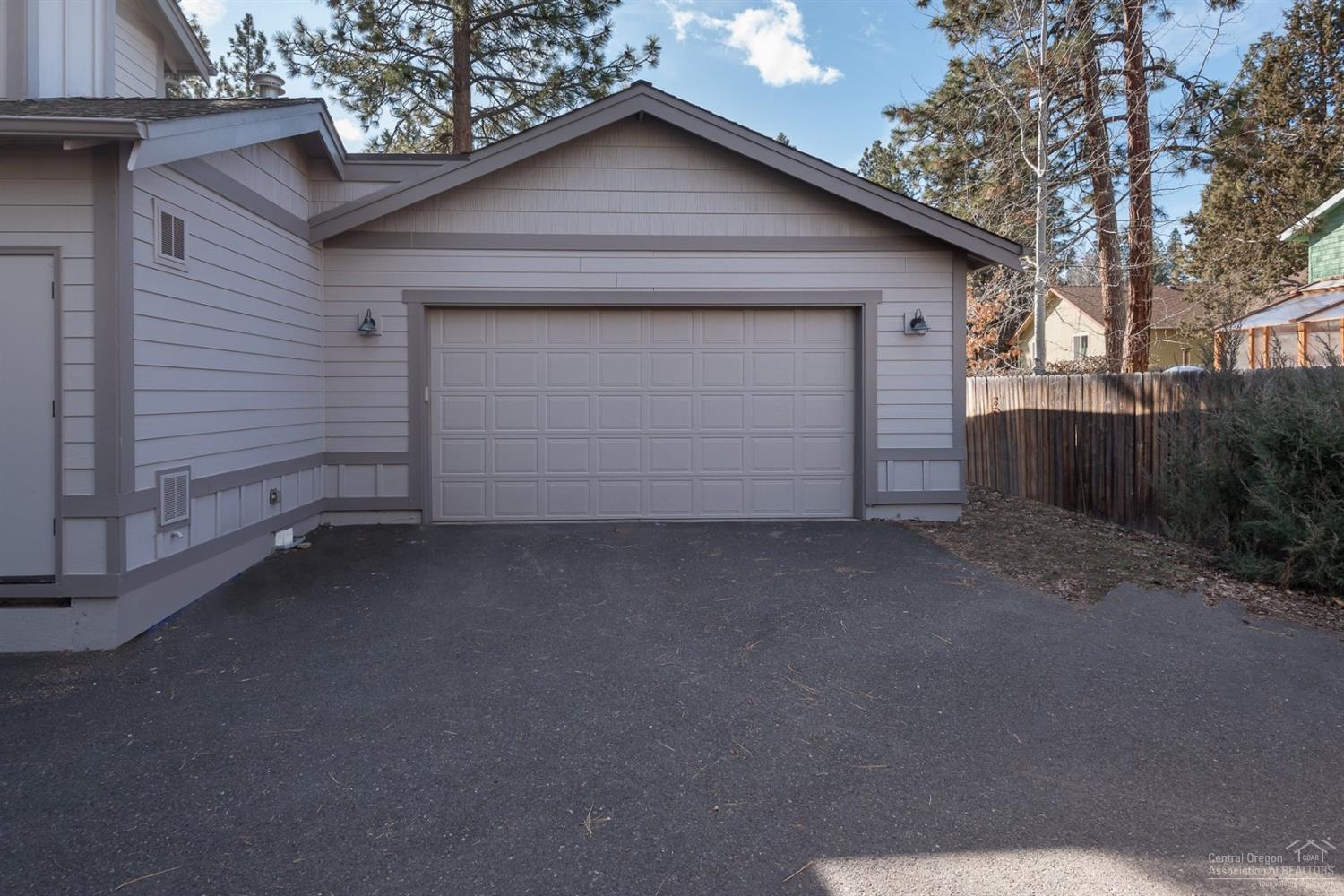 1201 Northwest Stannium Road Bend, OR 97703 - Photo 23 of 23 Additional Photo