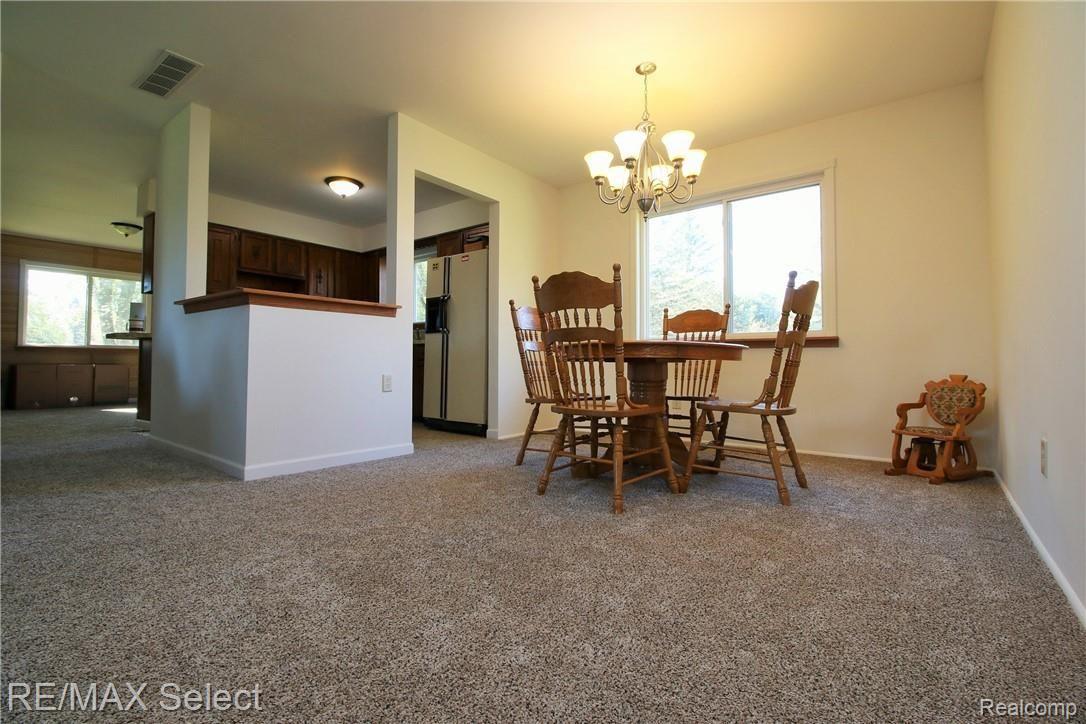 13345 North Bray Road Clio, MI 48420 - Photo 5 of 16 IMG_8549 (2).JPG