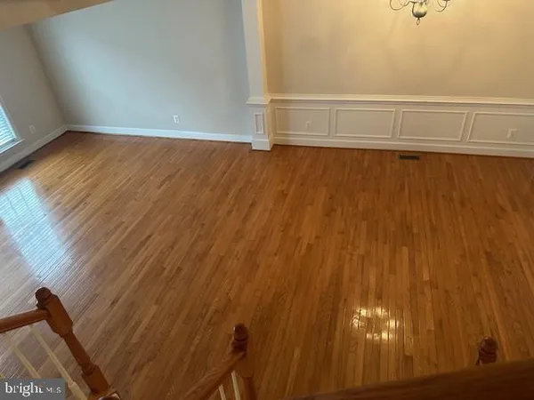 $3,600 | 2463 Huntington Park Drive, Alexandria, VA 22303