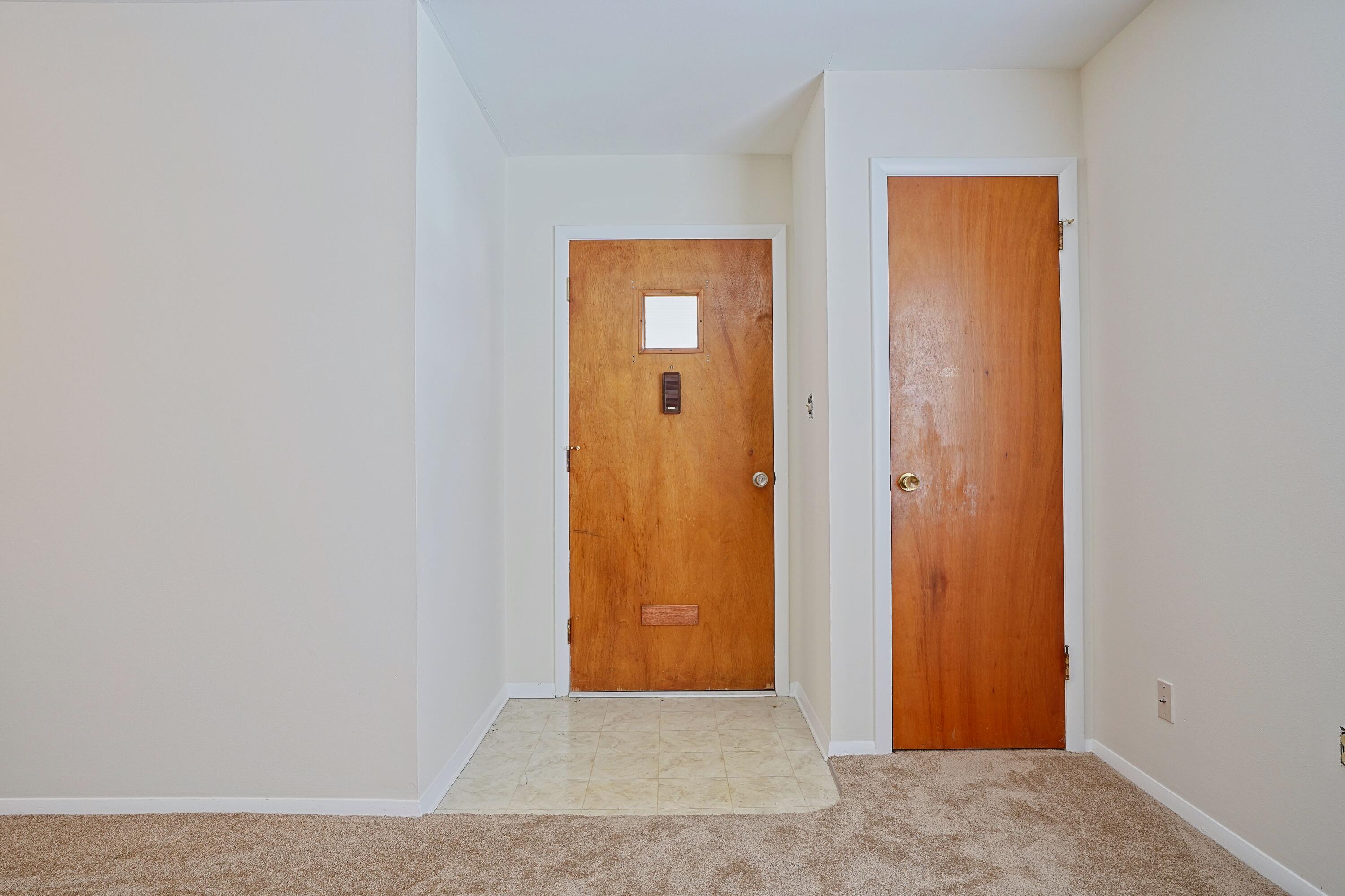 4352 Sunray Road Dayton, OH 45429 - Photo 10 of 27