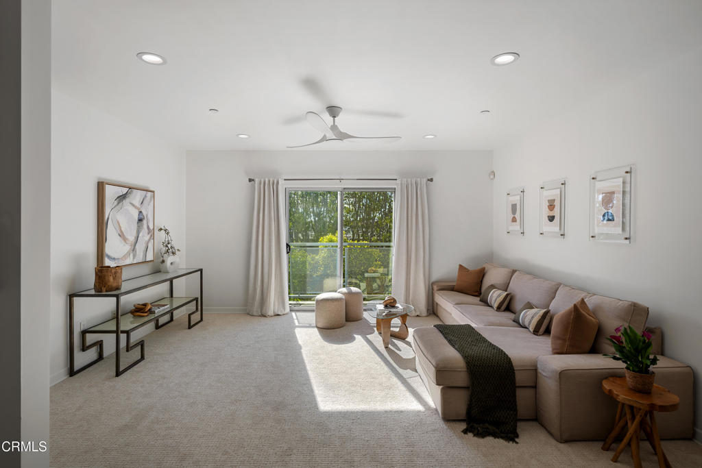 159 West Green Street, Unit 502A Pasadena, CA 91105 - Photo 11 of 40 SSR_159WestGreen502_010_FLEXMLS