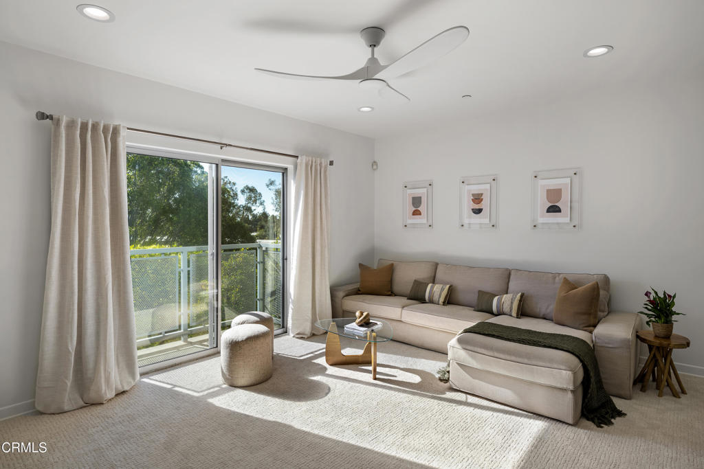 159 West Green Street, Unit 502A Pasadena, CA 91105 - Photo 13 of 40 SSR_159WestGreen502_012_FLEXMLS