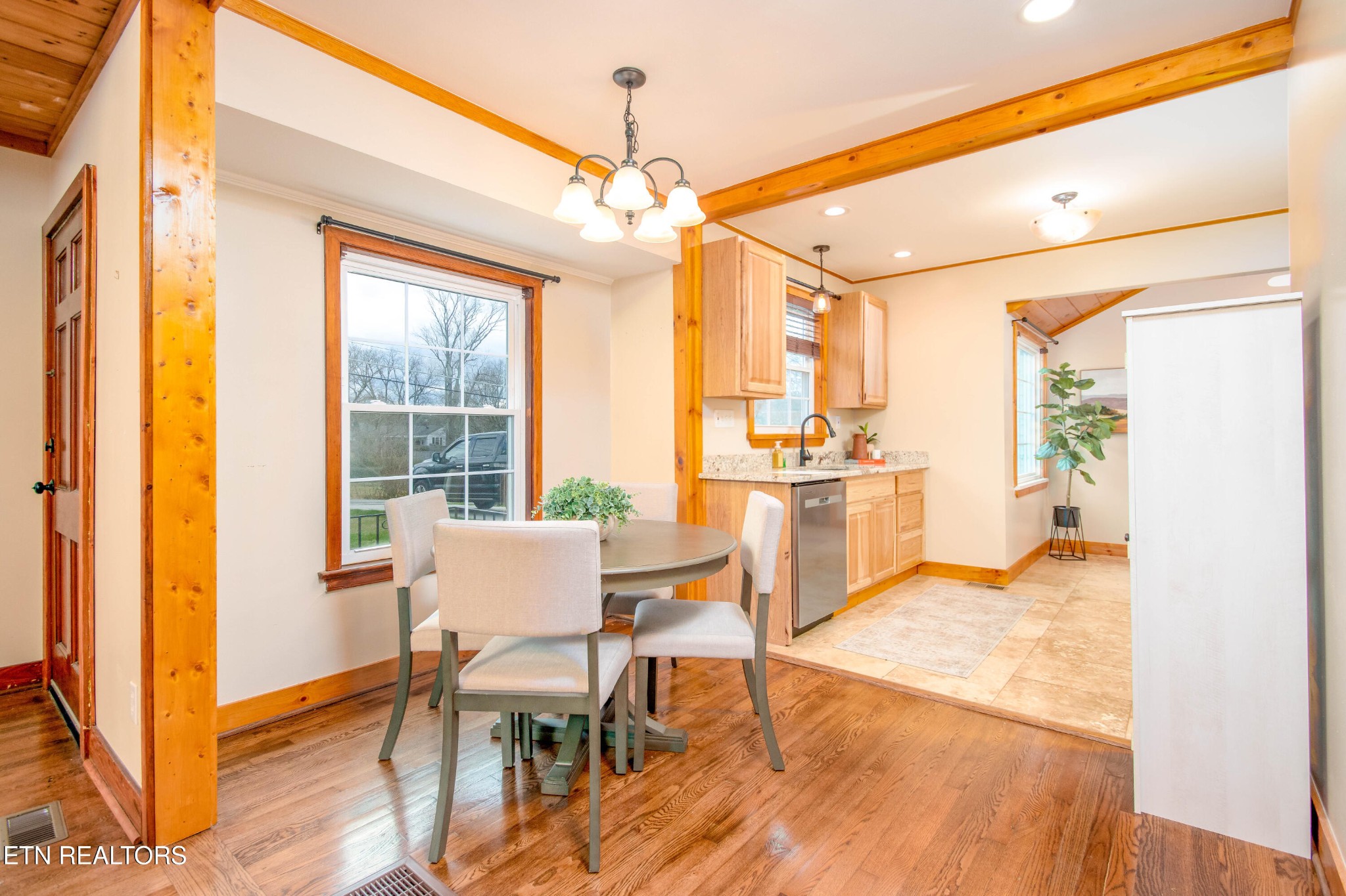 207 Catlett Road Knoxville, TN 37920 - Photo 6 of 25 Gallery Image 6