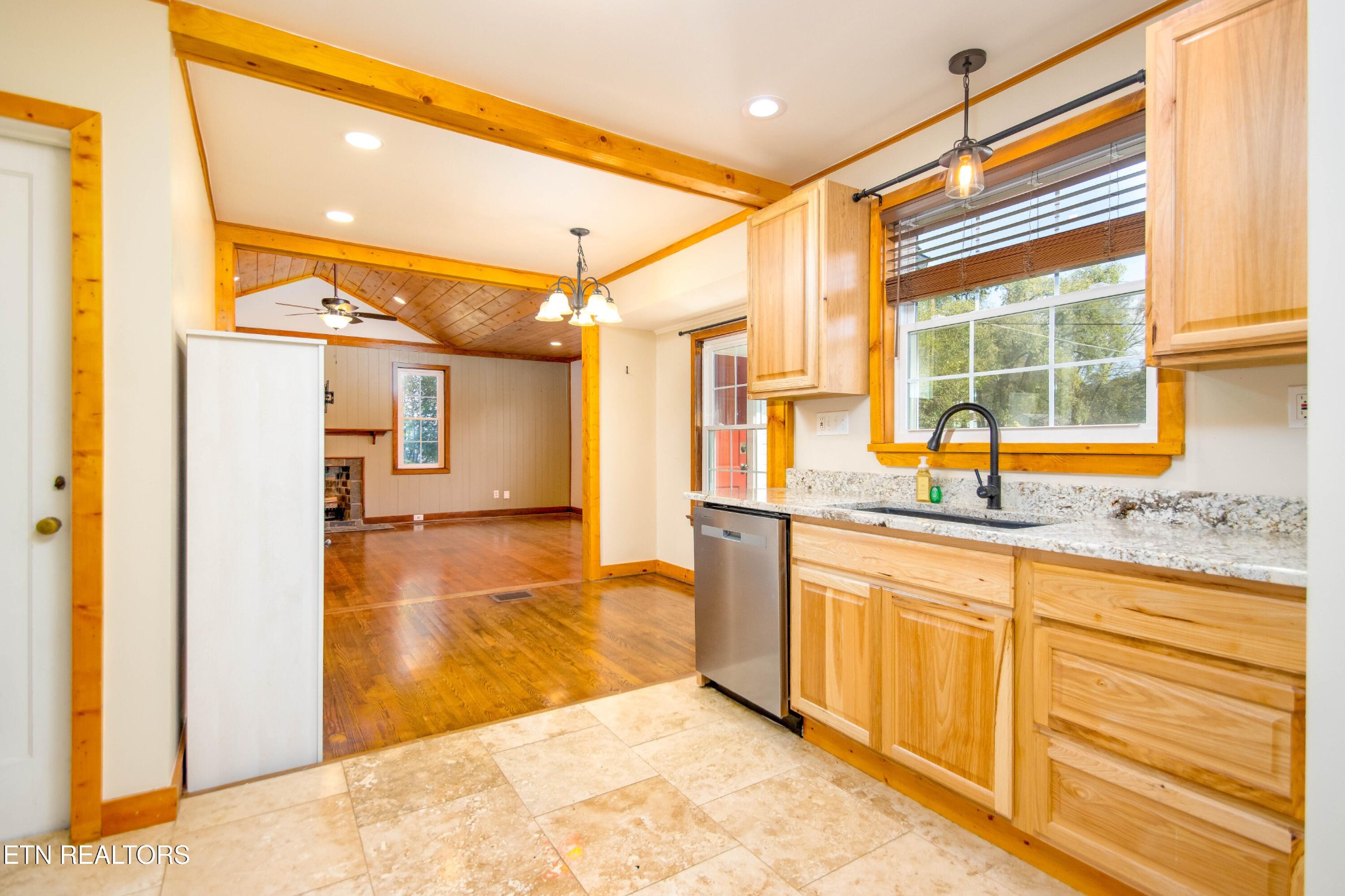 207 Catlett Road Knoxville, TN 37920 - Photo 8 of 25 Gallery Image 8