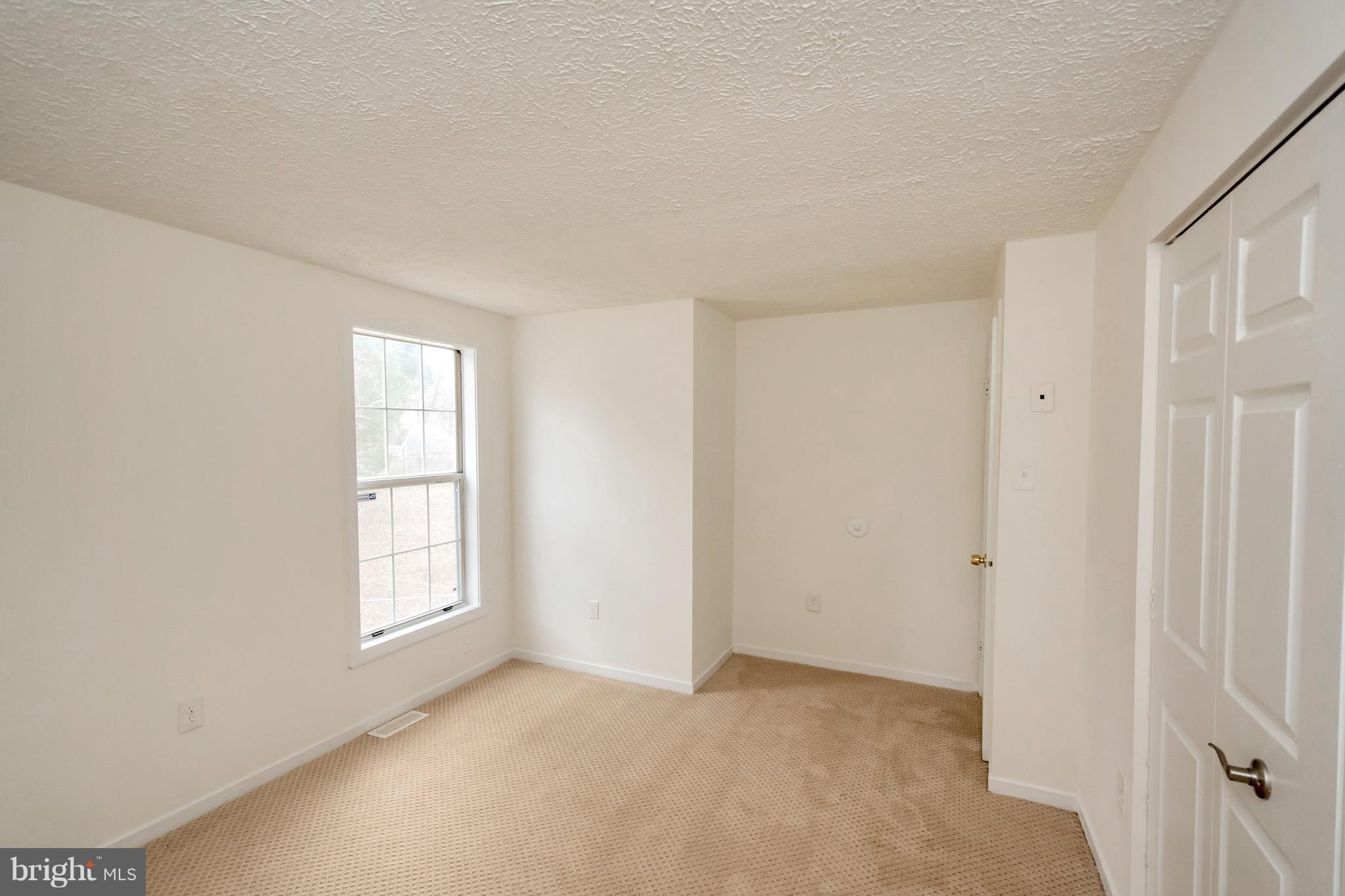 18821 Kerill Road Triangle, VA 22172 - Photo 24 of 34 Bedroom