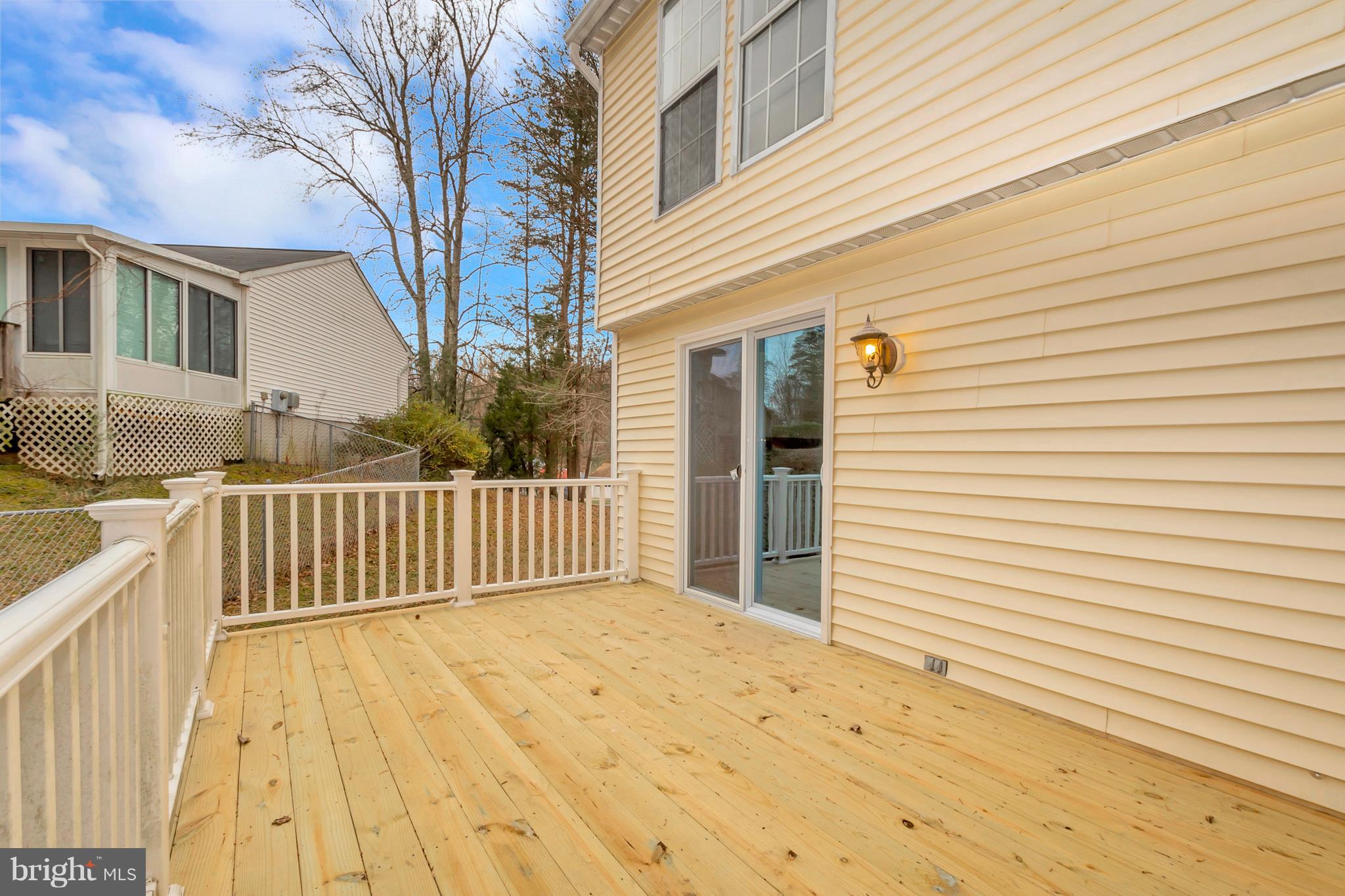 18821 Kerill Road Triangle, VA 22172 - Photo 5 of 34 New Deck