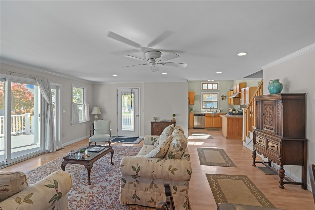 4 Read Avenue Warren, RI 02885 - Photo 3 of 39