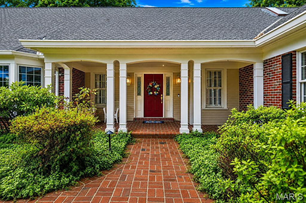 9767 Fall Ridge Trail Sunset Hills, MO 63127 - Photo 4 of 53 Gallery Image 4