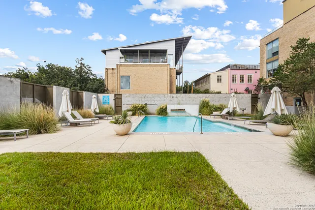 $415,000 | 1115 South Alamo Street, Unit 2408, San Antonio, TX 78210