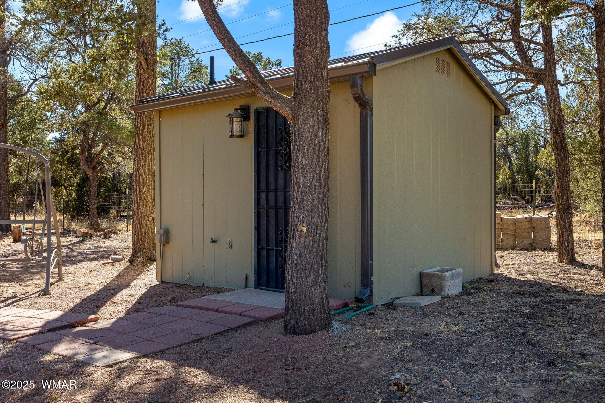 3570 Buckskin Road Overgaard, AZ 85933 - Photo 17 of 31 3570BuckskinRd-Overgaard-AZ-22