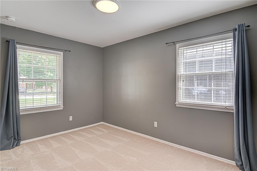 5111 Cheviot Road Greensboro, NC 27455 - Photo 20 of 31