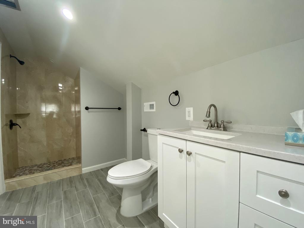 4902 Somerset Road Riverdale, MD 20737 - Photo 10 of 21 Gallery Image 10