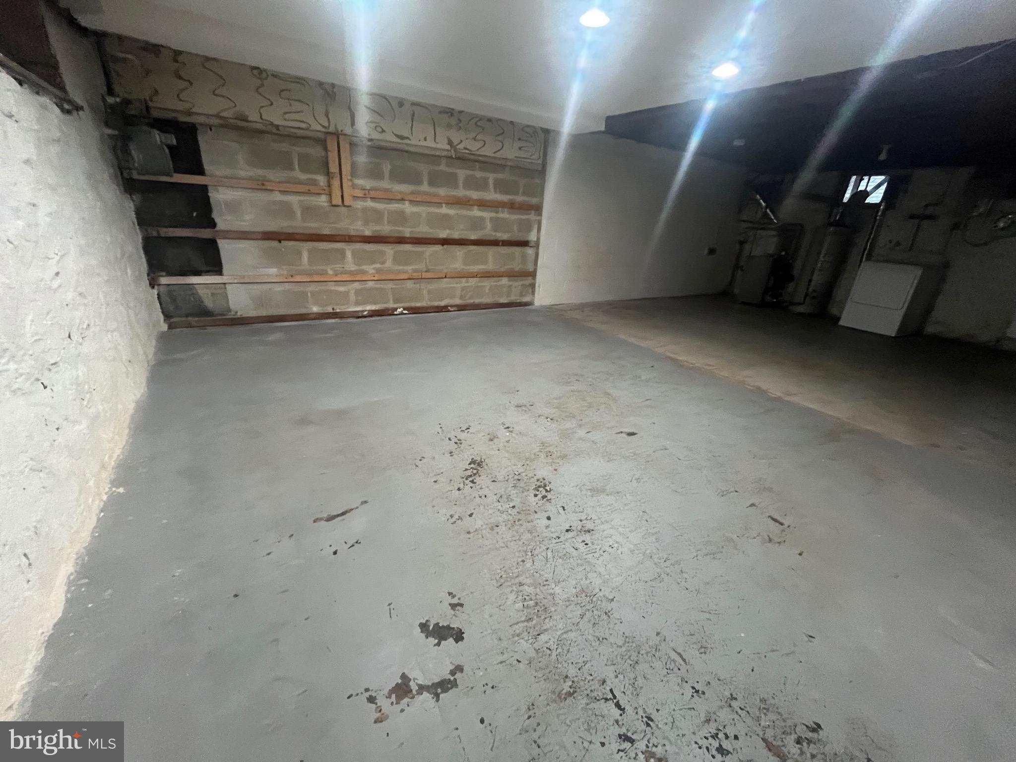 3609 Ednor Road Baltimore, MD 21218 - Photo 23 of 35