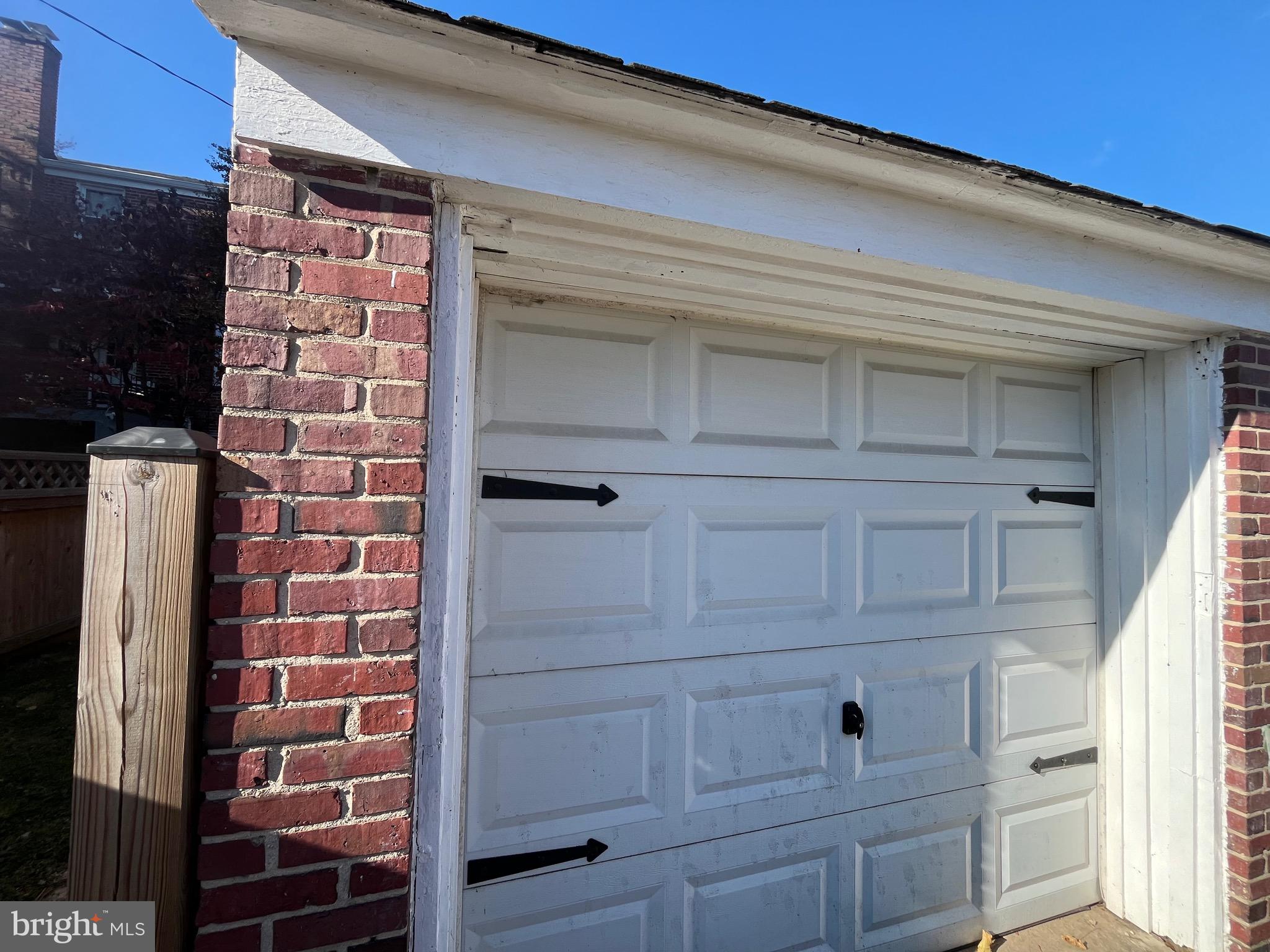 3609 Ednor Road Baltimore, MD 21218 - Photo 31 of 35