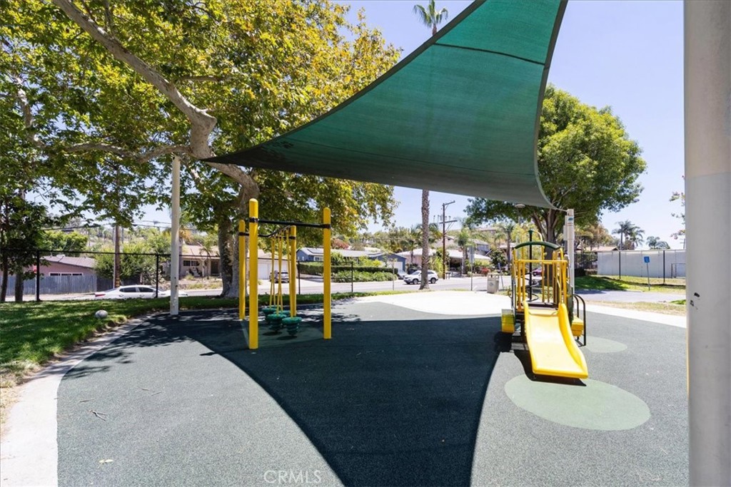 835 Raintree Place Vista, CA 92084 - Photo 41 of 42