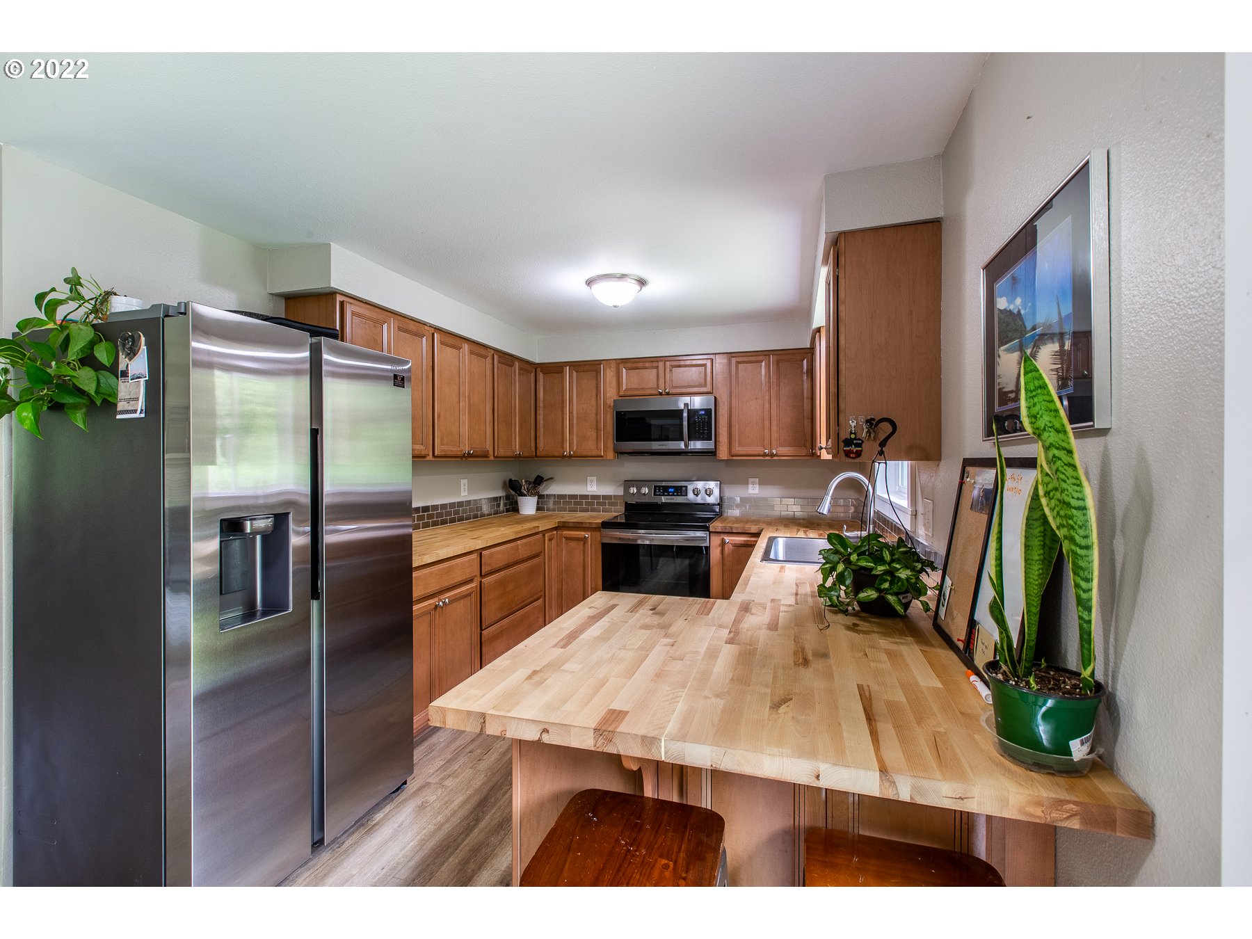 89281 Bricker Lane Mapleton, OR 97453 - Photo 16 of 32 Gallery Image 16
