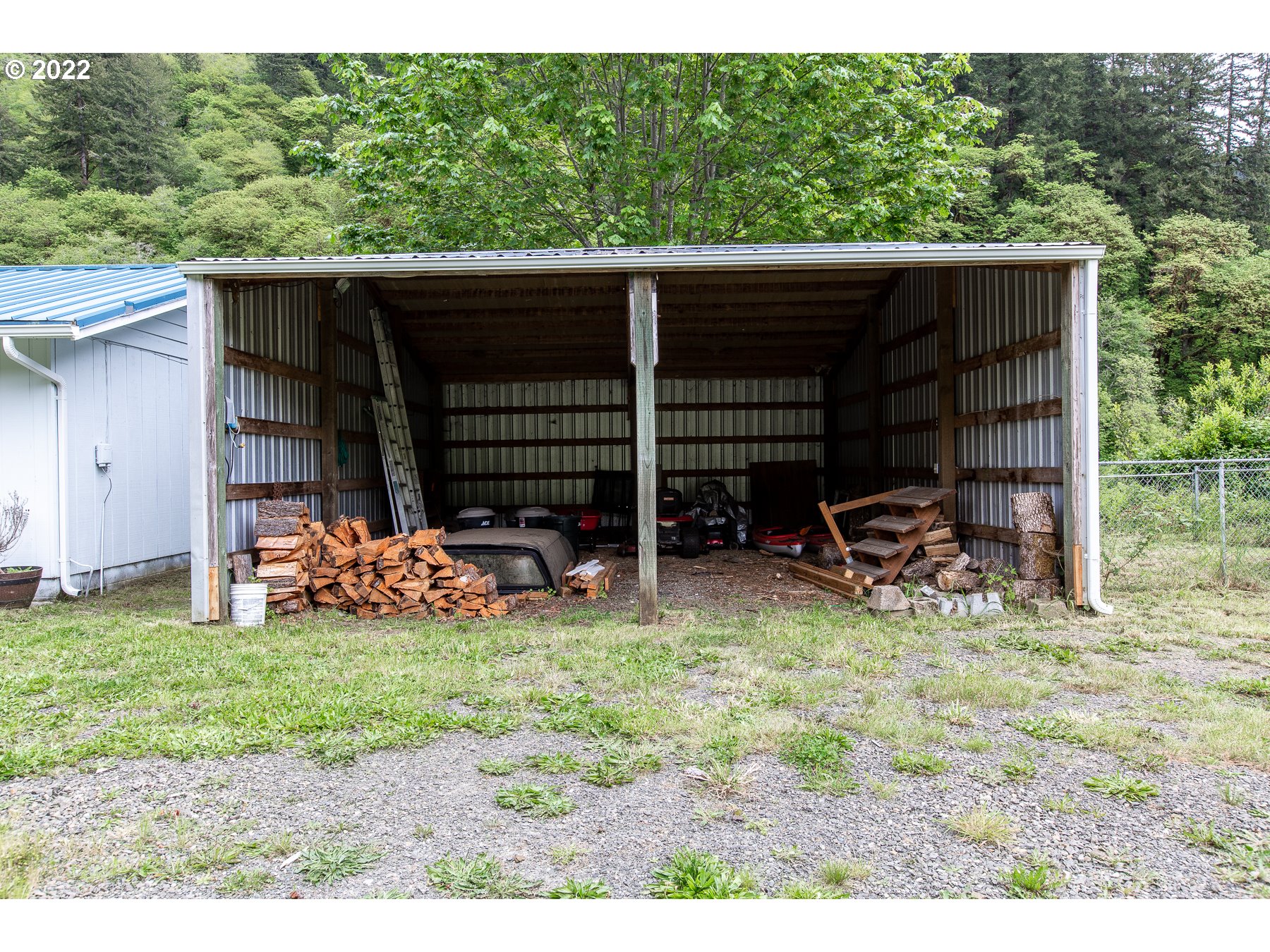 89281 Bricker Lane Mapleton, OR 97453 - Photo 5 of 32 Gallery Image 5