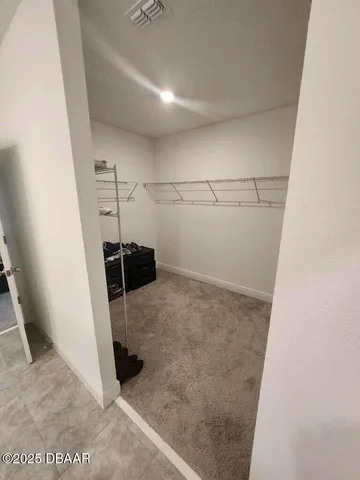 a view of utility room