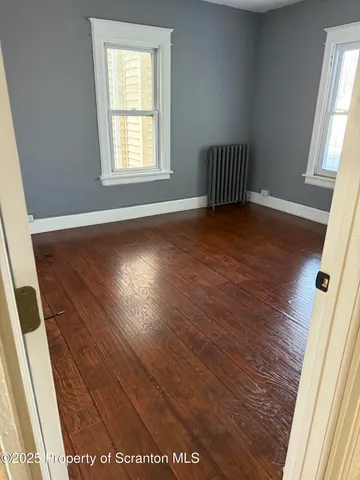 $1,400 | 834 Monroe Avenue, Unit 2, Scranton, PA 18510