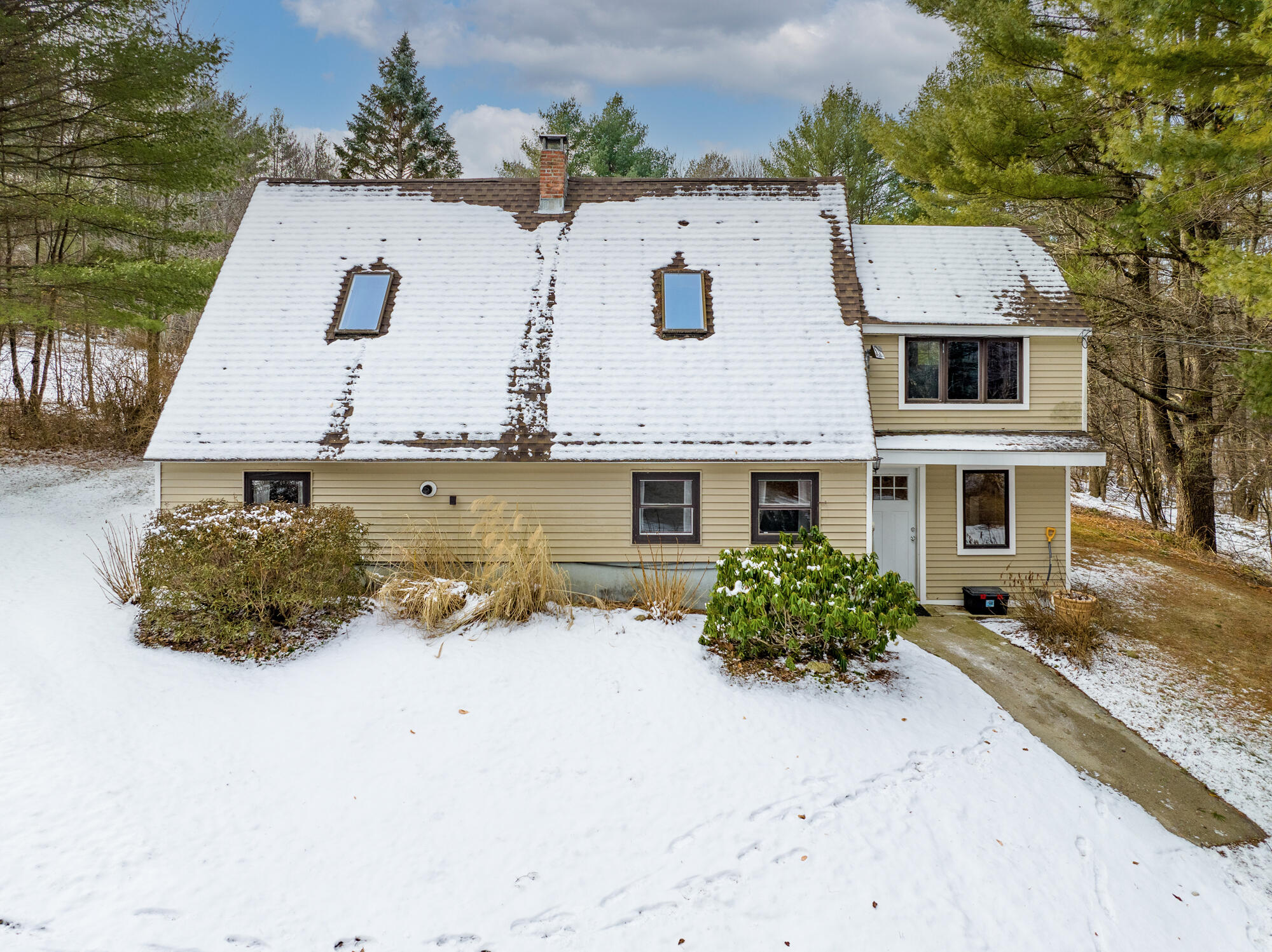 41 Lawrence Road Gray, ME 04039 - Photo 1 of 47 41 Lawrence Road Gray-02