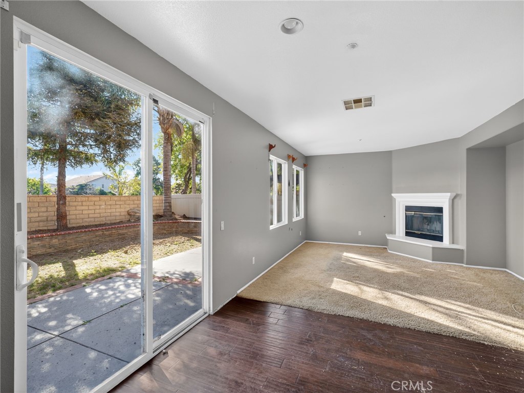 600 Freeport Lane Oxnard, CA 93035 - Photo 3 of 30