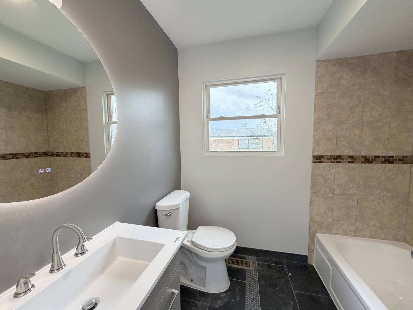 11361 South Racine Avenue Chicago, IL 60643 - Photo 15 of 26