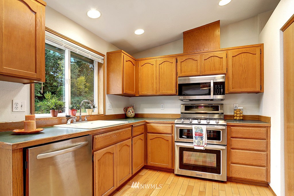 3103 Maltby Road Bothell, WA 98012 - Photo 6 of 22