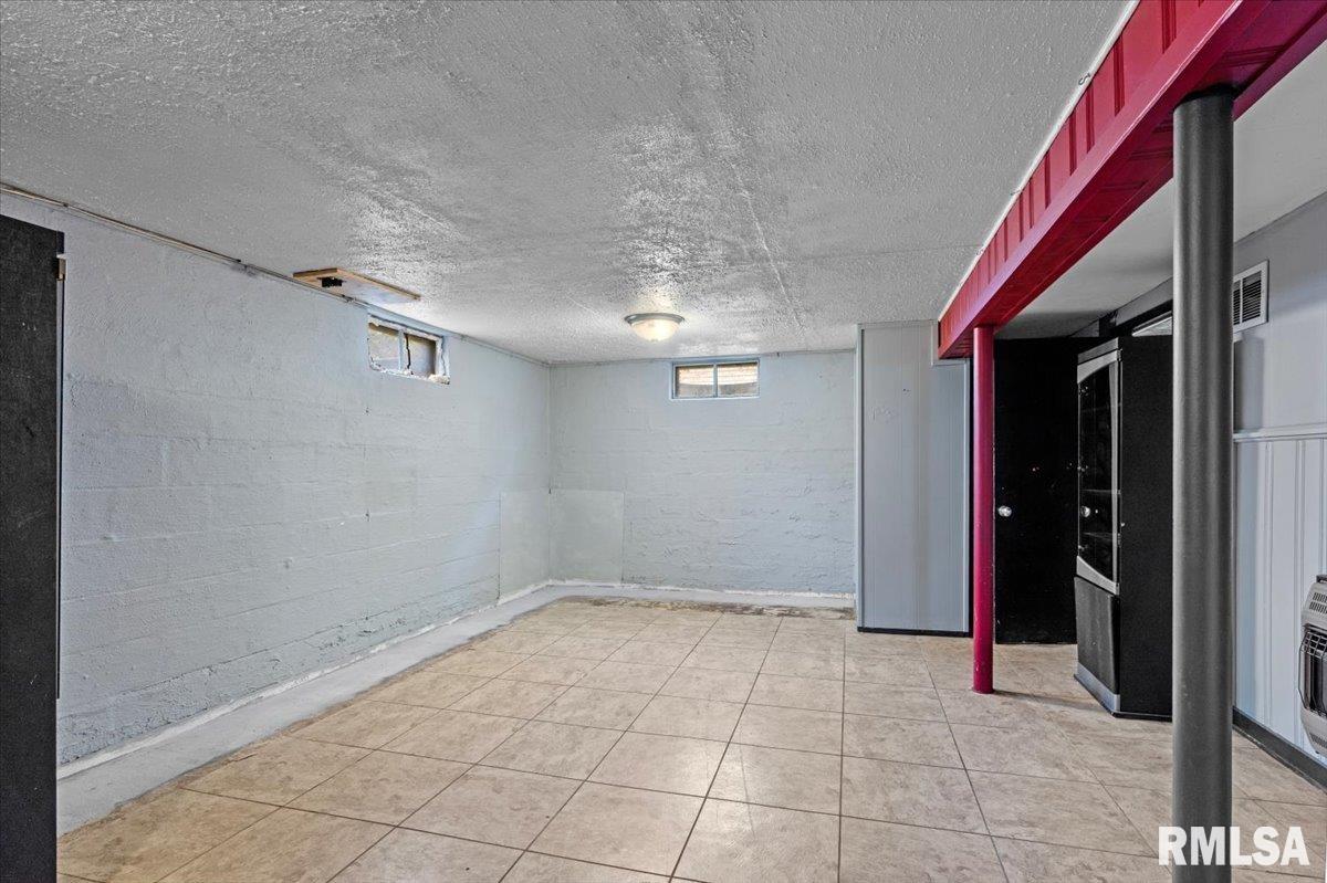 3601 Stanton Street Springfield, IL 62703 - Photo 24 of 35 Gallery Image 24