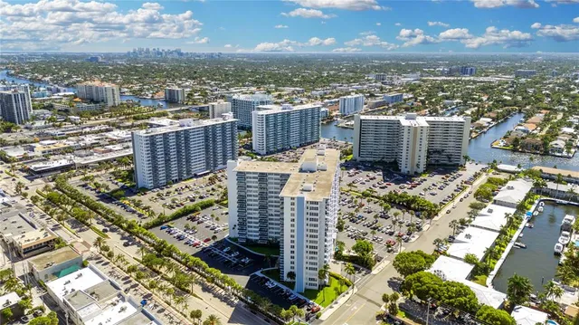 $459,000 | 3300 Northeast 36th Street, Unit 1715, Fort Lauderdale, FL 33308