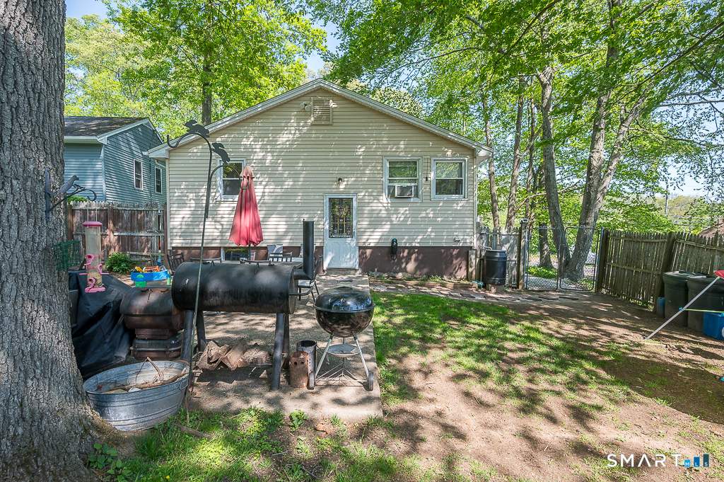 355 Ference Road Ashford, CT 06278 - Photo 4 of 28