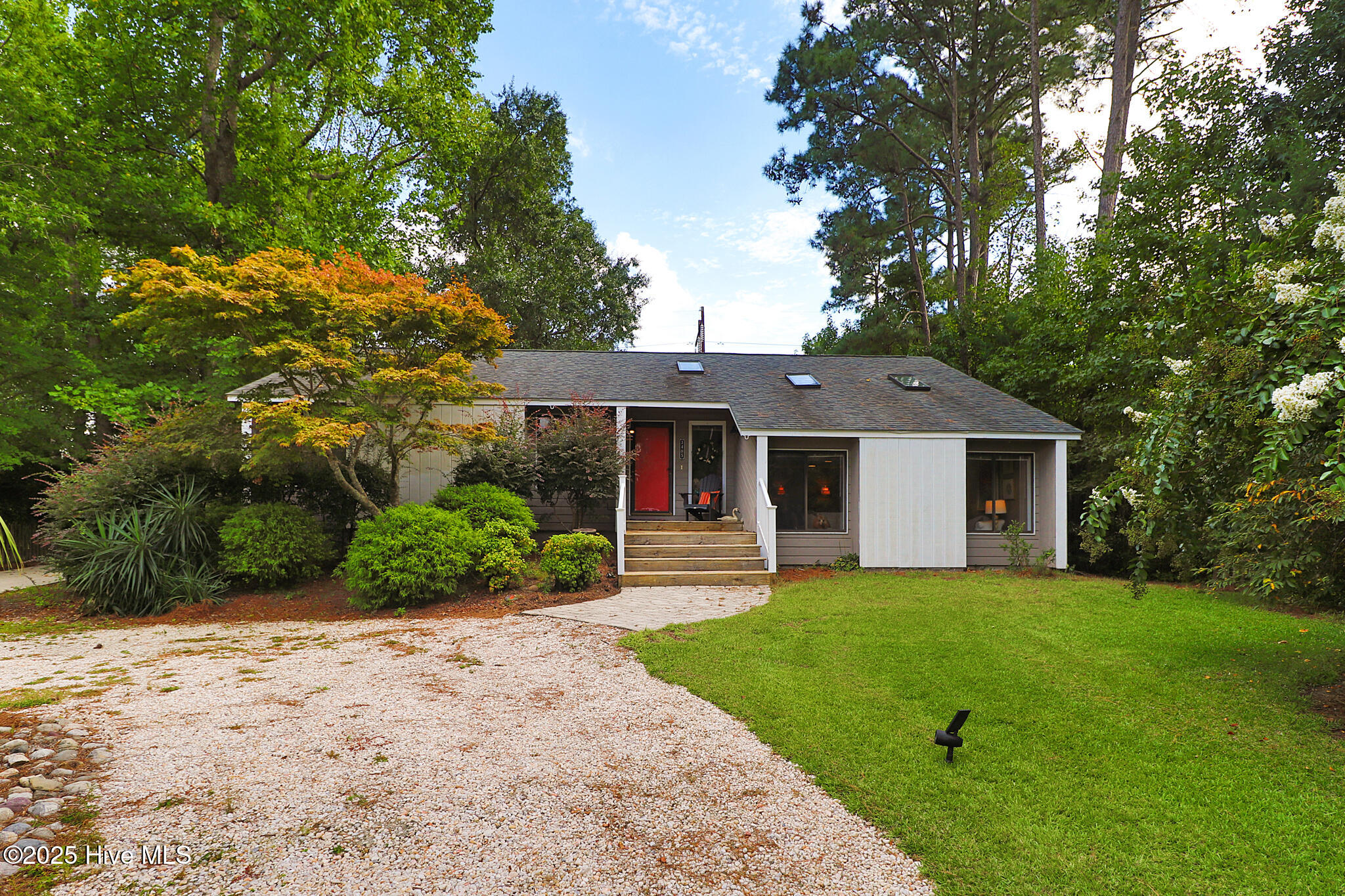 3405 Old Gate Road Morehead City, NC 28557 - Photo 9 of 40 Front