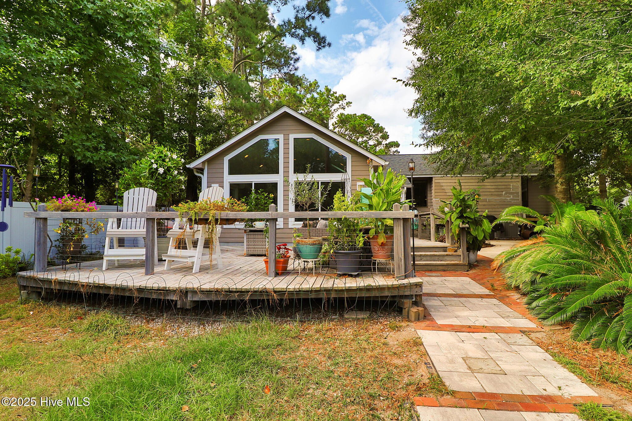 3405 Old Gate Road Morehead City, NC 28557 - Photo 10 of 40 Rear deck