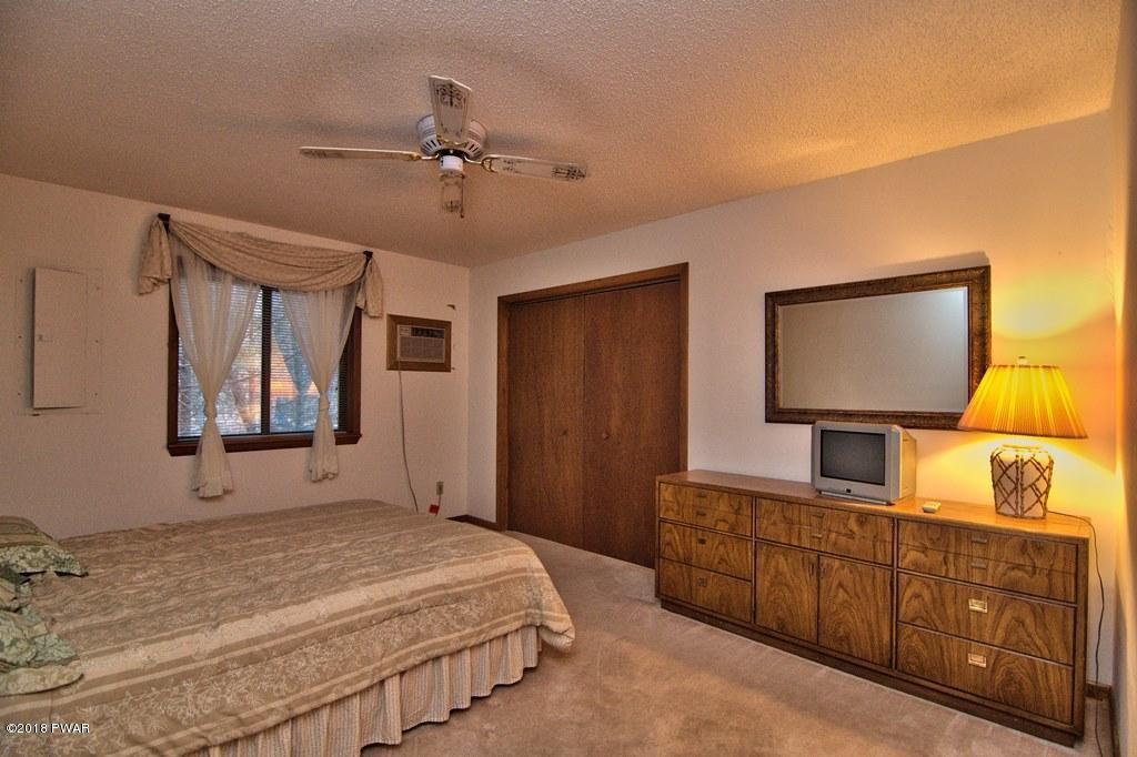 3469 Cliffwood Road Lake Ariel, PA 18436 - Photo 14 of 28