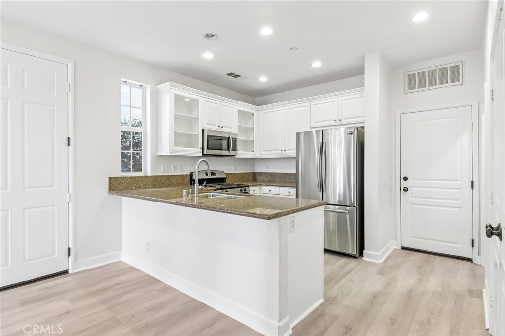 4183 Vía Napoli Montclair, CA 91763 - Photo 11 of 38