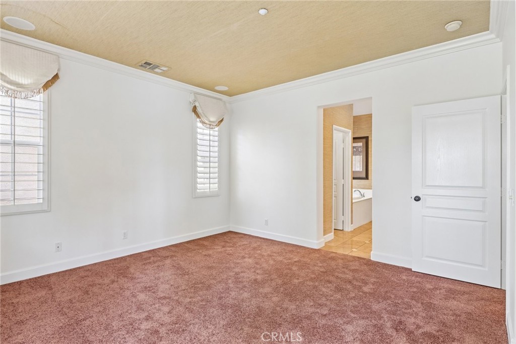 4183 Vía Napoli Montclair, CA 91763 - Photo 16 of 38