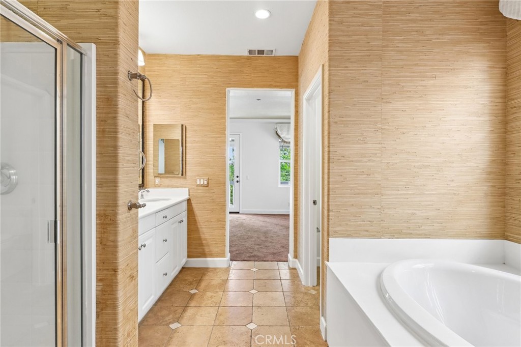 4183 Vía Napoli Montclair, CA 91763 - Photo 19 of 38