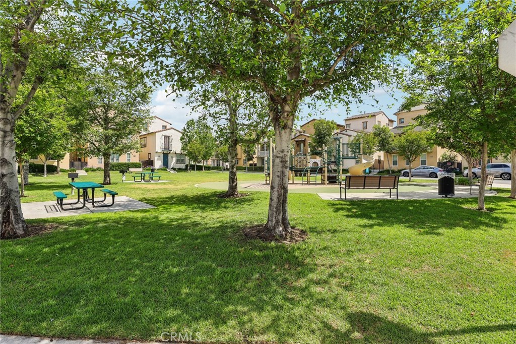 4183 Vía Napoli Montclair, CA 91763 - Photo 35 of 38