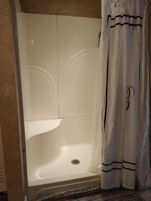 12424 Frankstown Road Pittsburgh, PA 15235 - Photo 12 of 17 Gallery Image 12