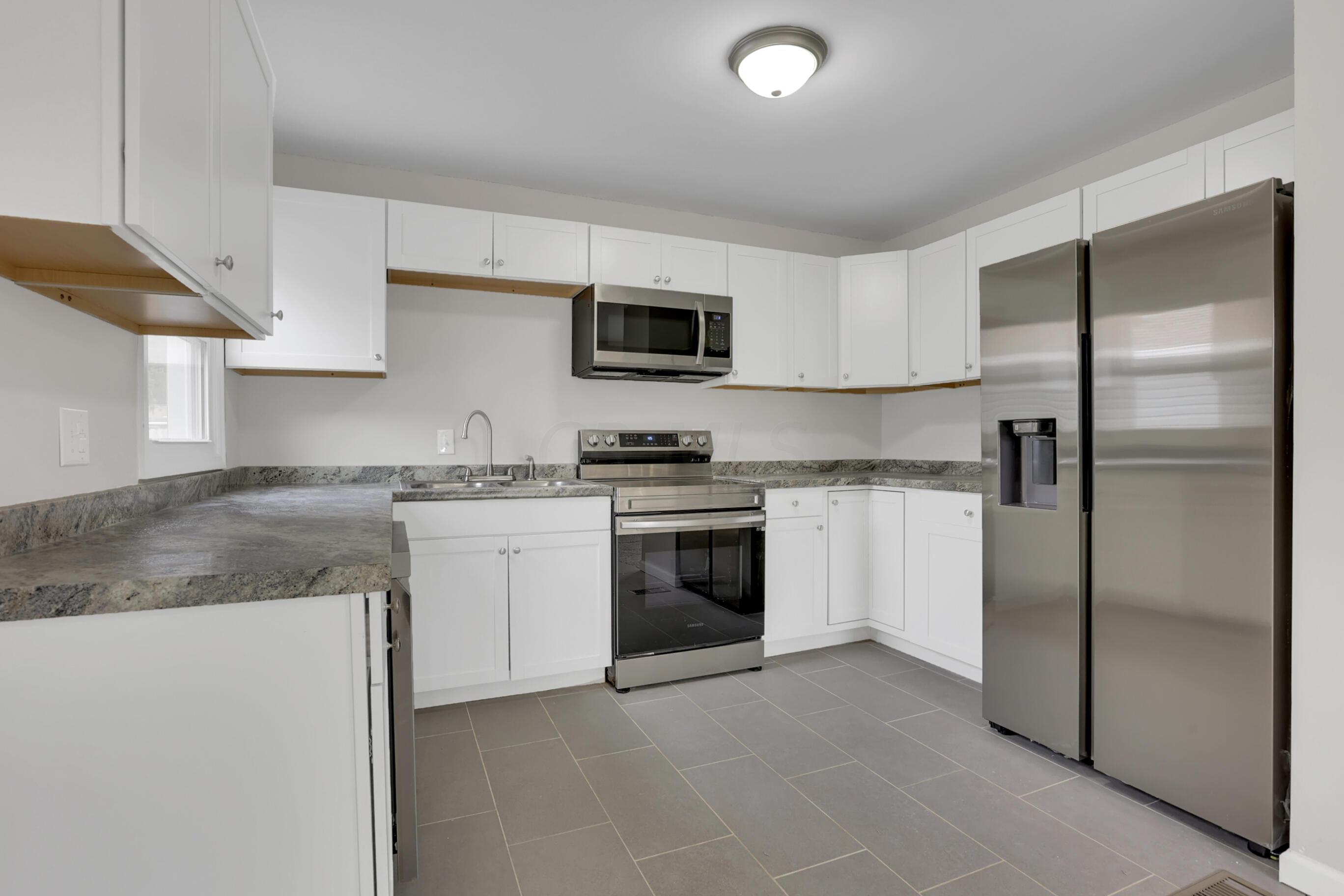 2980 Templeton Road Columbus, OH 43209 - Photo 17 of 31 5F3A7263