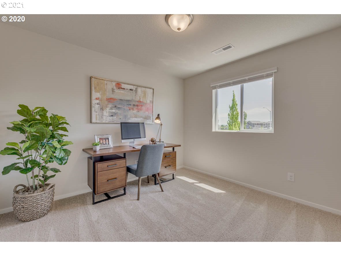 2056 South Meadowlark Dr. Loop Ridgefield, WA 98642 - Photo 13 of 21 Gallery Image 13
