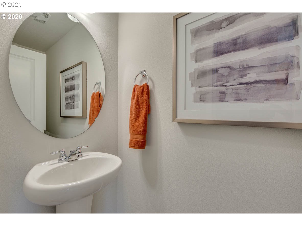 2056 South Meadowlark Dr. Loop Ridgefield, WA 98642 - Photo 16 of 21 Gallery Image 16