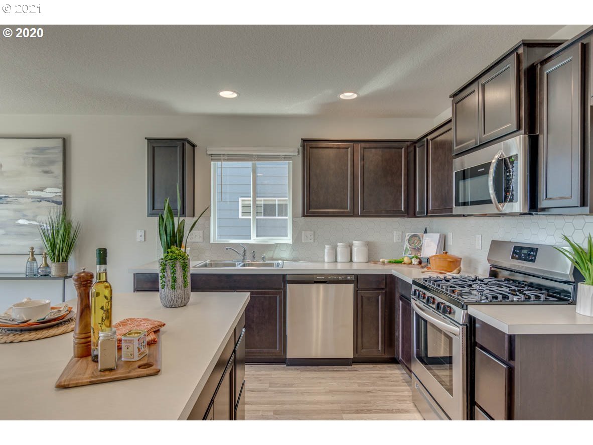 2056 South Meadowlark Dr. Loop Ridgefield, WA 98642 - Photo 20 of 21 Gallery Image 20