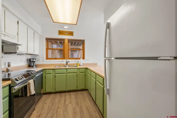 $449,000 | 6 Ferringway Circle, Unit 30, Durango, CO 81301