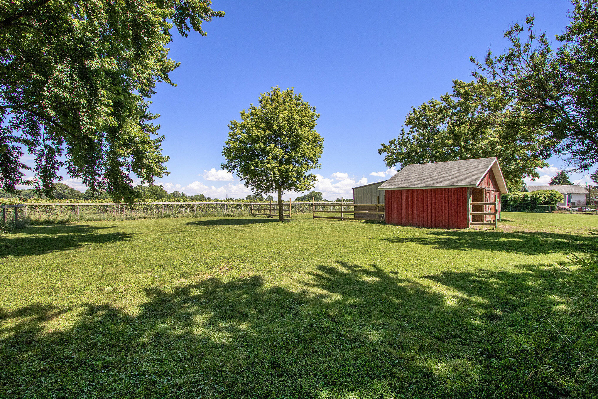 5541 South Niles Road St. Joseph, MI 49085 - Photo 4 of 25 019_img_5382
